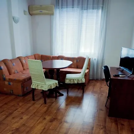 Hotel Хотел Раднево Radnevo