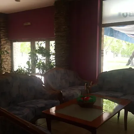 Хотел Раднево * Radnevo