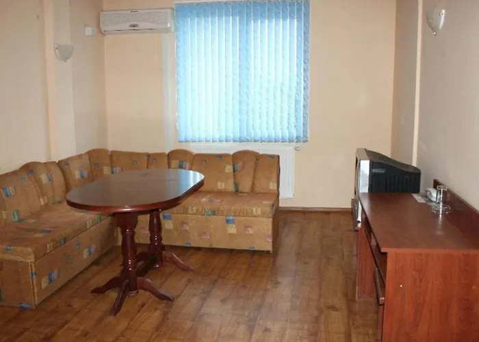 Хотел Раднево Отель Radnevo